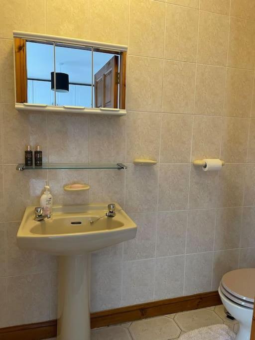 Sonas Seaside Apartment Galway Dış mekan fotoğraf