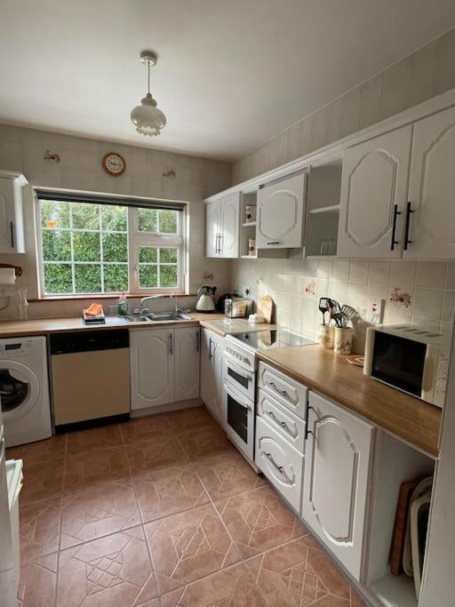 Sonas Seaside Apartment Galway Dış mekan fotoğraf